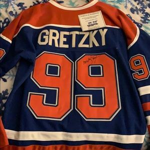 Signed Wayne Gretzky Jersey